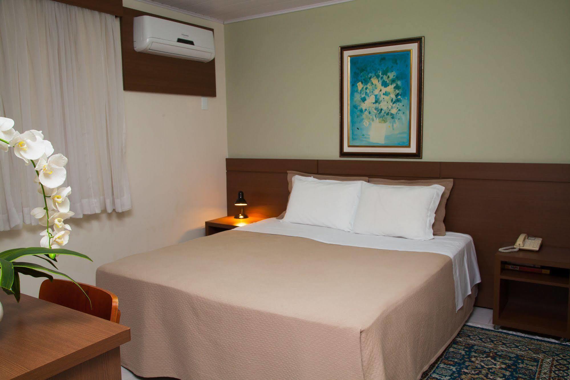 Principe Hotel جوينفيل المظهر الخارجي الصورة