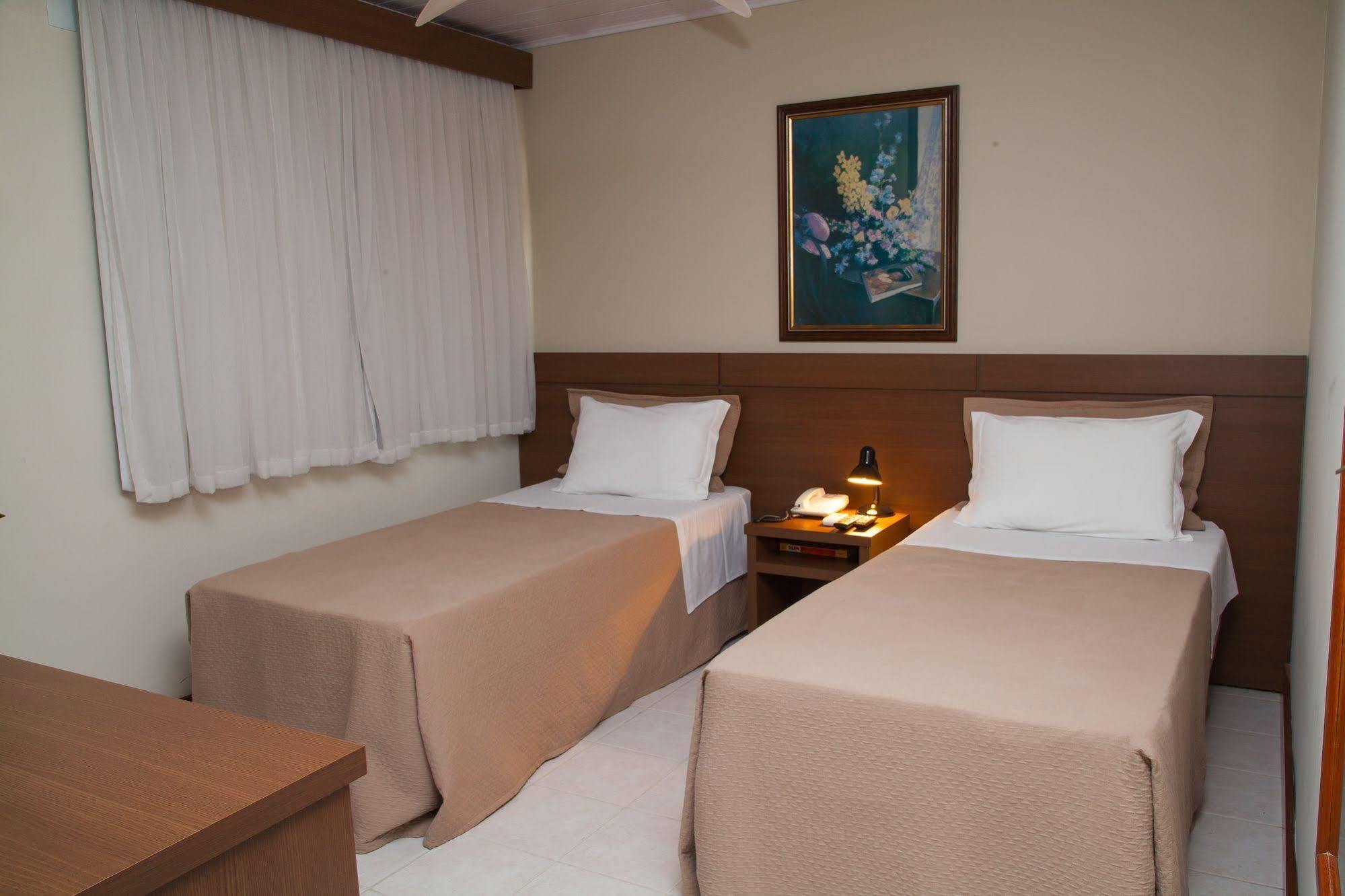 Principe Hotel جوينفيل المظهر الخارجي الصورة